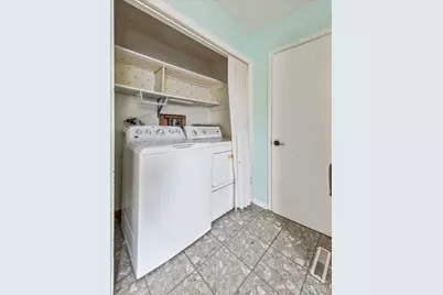 331 Orange Street, Elgin, IL 60123 - Photo 11