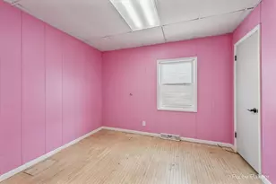 331 Orange St, Elgin, IL 60123 - Photo 13