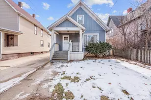 331 Orange St, Elgin, IL 60123 - Photo 1