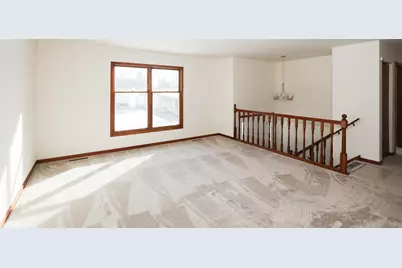 100 Barberry Drive, Crystal Lake, IL 60014 - Photo 5