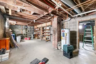 209 N Green St, Melvin, IL 60952 - Photo 19