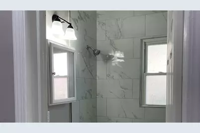 8400 S Burley Avenue, Chicago, IL 60617 - Photo 19