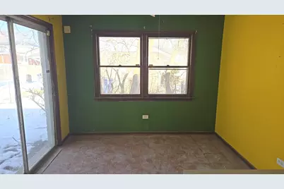 326 S Minerva Avenue, Glenwood, IL 60425 - Photo 9