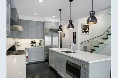 2922 N Sheffield Avenue #3, Chicago, IL 60657 - Photo 11