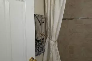 913 Casey Ct, Schaumburg, IL 60173 - Photo 13