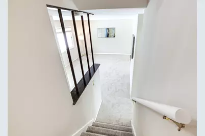 18758 W Highfield Drive, Gurnee, IL 60031 - Photo 11