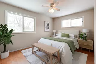 18758 W Highfield Dr, Gurnee, IL 60031 - Photo 15