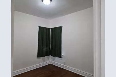 803 Broadway Avenue, North Chicago, IL 60064 - Photo 17