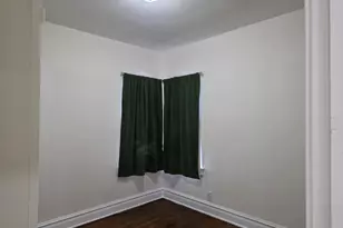 803 Broadway Ave, North Chicago, IL 60064 - Photo 17