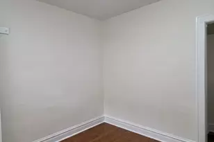 803 Broadway Ave, North Chicago, IL 60064 - Photo 21