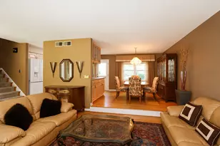 917 W Army Trail Blvd, Addison, IL 60101 - Photo 7