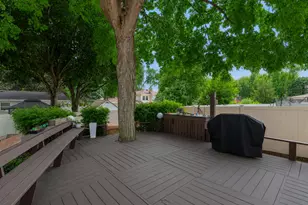 917 W Army Trail Blvd, Addison, IL 60101 - Photo 23