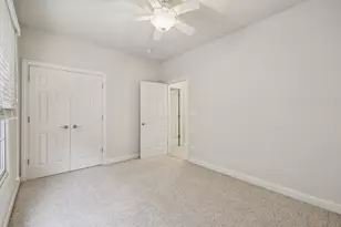 27W327 Williams St, Winfield, IL 60190 - Photo 25