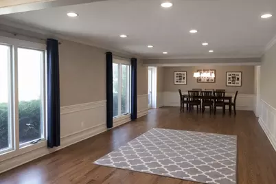 36 Seneca Avenue E, Hawthorn Woods, IL 60047 - Photo 5