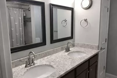 36 Seneca Avenue E, Hawthorn Woods, IL 60047 - Photo 9