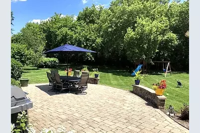 36 Seneca Avenue E, Hawthorn Woods, IL 60047 - Photo 11