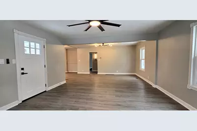 1863 Duane Boulevard, Kankakee, IL 60901 - Photo 3