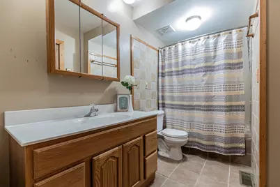 2445 Ridgefield Road, Princeton, IL 61356 - Photo 17