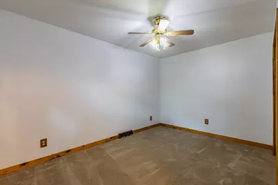 2445 Ridgefield Road, Princeton, IL 61356 - Photo 19
