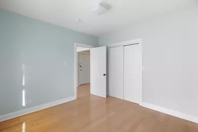 4055 N Spaulding Avenue #1, Chicago, IL 60618 - Photo 9