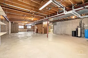 8413 St Moritz Dr, Spring Grove, IL 60081 - Photo 27