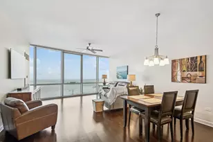 1211 S Prairie Ave, Chicago, IL 60605 - Photo 3