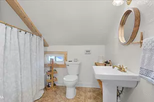 17396 Scott Rd, Hinckley, IL 60520 - Photo 15