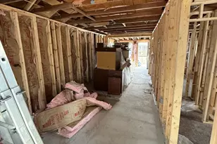 26300 N Maple Ave, Mundelein, IL 60060 - Photo 9