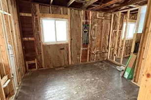 26300 N Maple Ave, Mundelein, IL 60060 - Photo 11