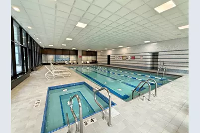 211 E Ohio Street #2707, Chicago, IL 60611 - Photo 31