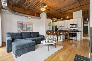 1670 N Claremont Ave, Chicago, IL 60647 - Photo 5