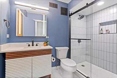 1670 N Claremont Avenue #209, Chicago, IL 60647 - Photo 15