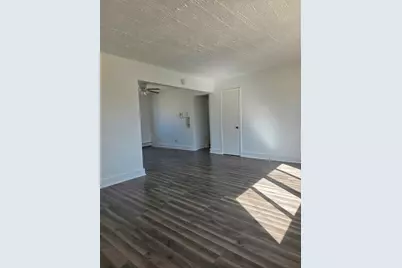 2044 E 72nd Place #3, Chicago, IL 60649 - Photo 3