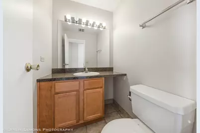 [Address not provided], Lisle, IL 60532 - Photo 7