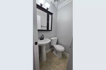 454 E Park Avenue, Elmhurst, IL 60126 - Photo 9