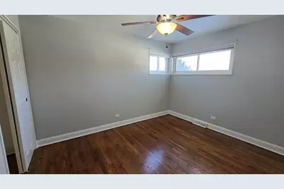 454 E Park Avenue, Elmhurst, IL 60126 - Photo 7