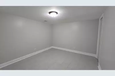 454 E Park Avenue, Elmhurst, IL 60126 - Photo 11