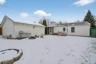 2304 Cypress Ln, Joliet, IL 60435 - Photo 21