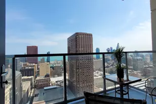 235 W Van Buren St, Chicago, IL 60607 - Photo 25