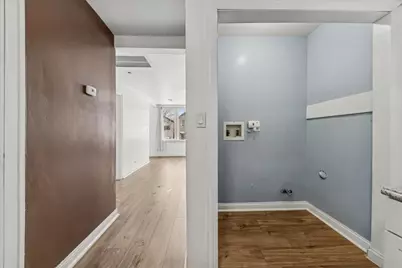 617 W 43rd Place, Chicago, IL 60609 - Photo 7