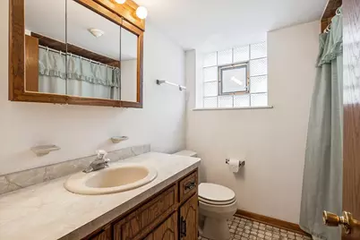 8307 S 77th Court, Bridgeview, IL 60455 - Photo 15