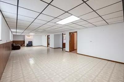 8307 S 77th Court, Bridgeview, IL 60455 - Photo 13