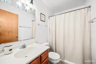 674 S Peace Rd, Sycamore, IL 60178 - Photo 15