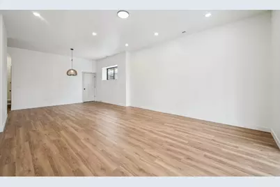 298 Apache Trail, Lake in the Hills, IL 60156 - Photo 17