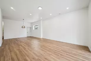 298 Apache Trail, Lake in the Hills, IL 60156 - Photo 19