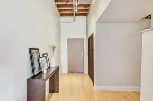 525 N Halsted St, Chicago, IL 60642 - Photo 11