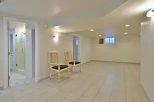 815 S Lincoln Ave, Park Ridge, IL 60068 - Photo 11