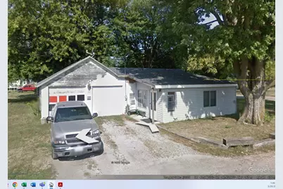 301 S 14 Street, Keithsburg, IL 61442 - Photo 1