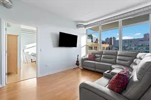 909 W Washington St, Chicago, IL 60607 - Photo 9