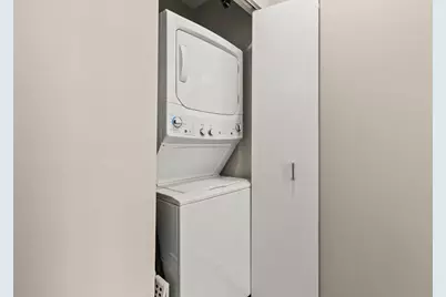 400 N La Salle Drive #2002, Chicago, IL 60654 - Photo 21